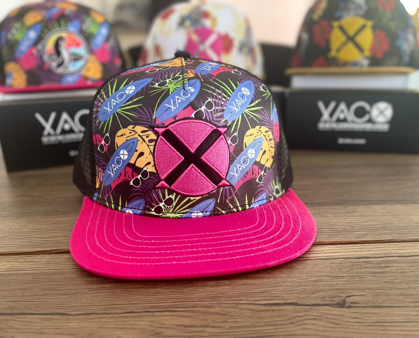 Xaco X Pink